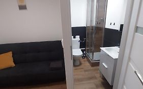 Cosy Studio Self Check-In
